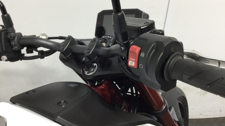 (23MY) Honda CB750 Hornet